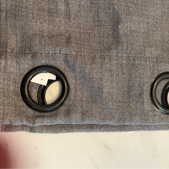 Grey Target Curtain - Picture 2 of 4